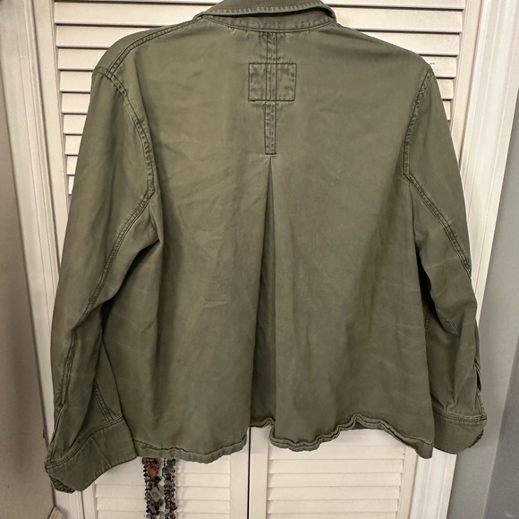 Vintage green Abercrombie & Fitch jacket.  Medium.  Great condition. - Picture 3 of 4